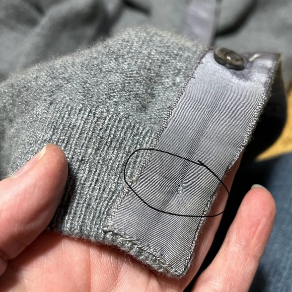 Snow Lotus Vintage Cashmere Button Cardigan In Gray Sz 40 /M/L - Picture 14 of 14